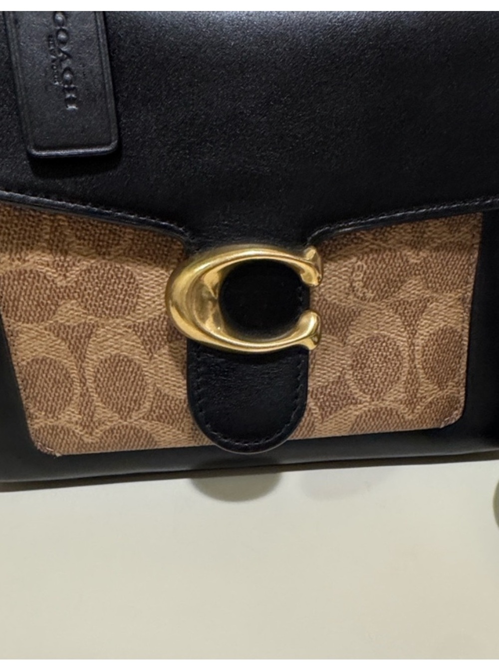 Coach✨ Leather Top Handle Crossbody Bag-Tan/Black. - Picture 7 of 15